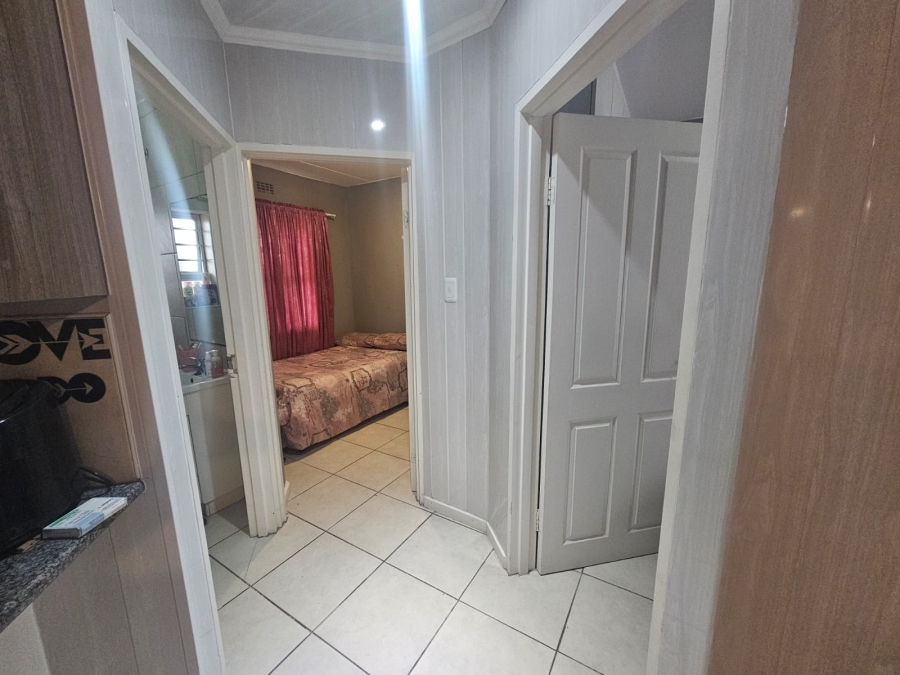 2 Bedroom Property for Sale in Stellendale Western Cape